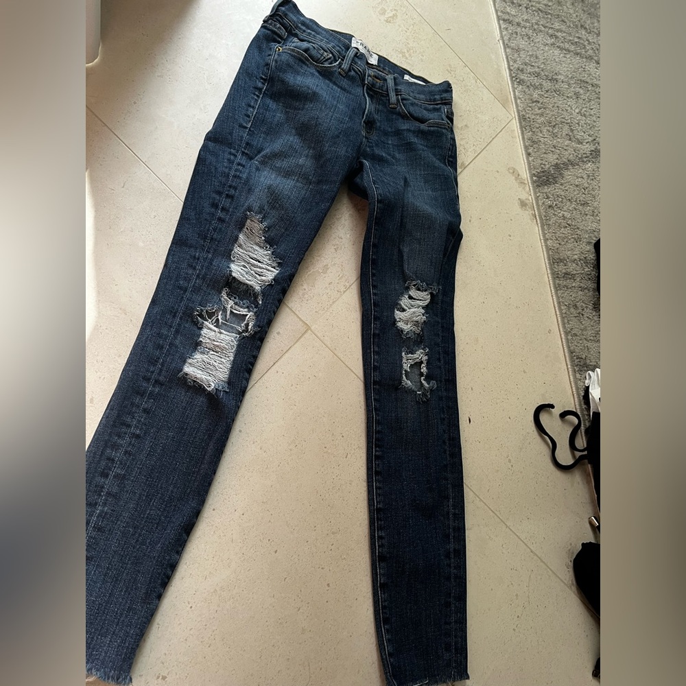 skinny jeans